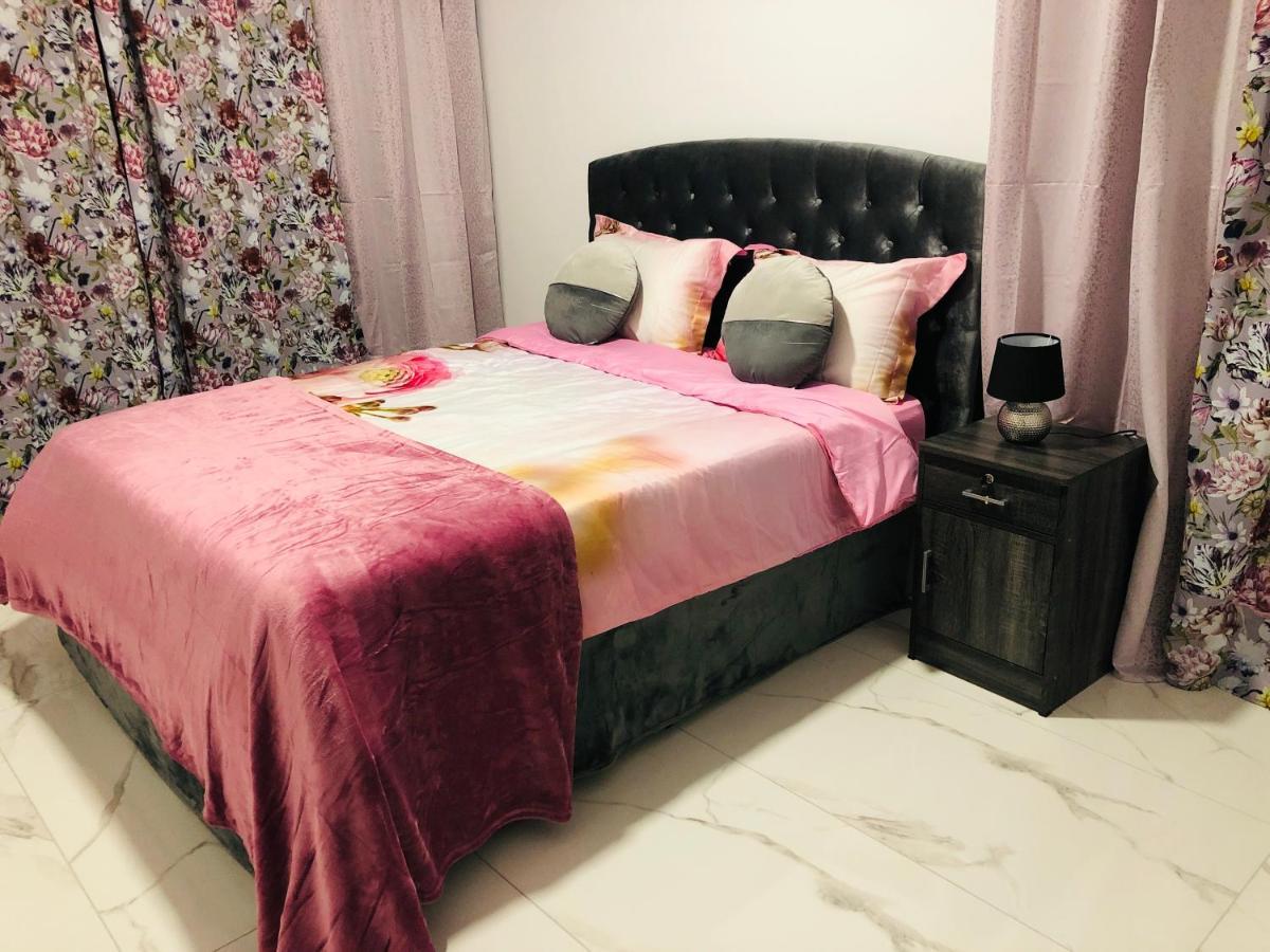 Mobina Villa *